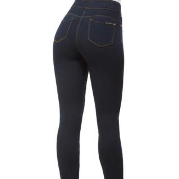 Peter Nygard Denim - Nygard skinny denim jean